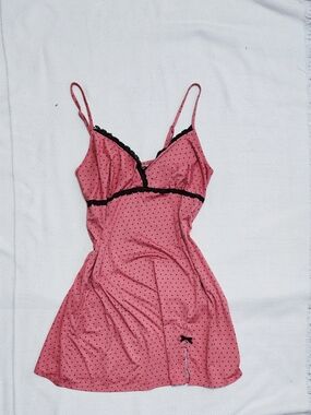 Delicate Pink Polka Dot Lace-Trim Chemise